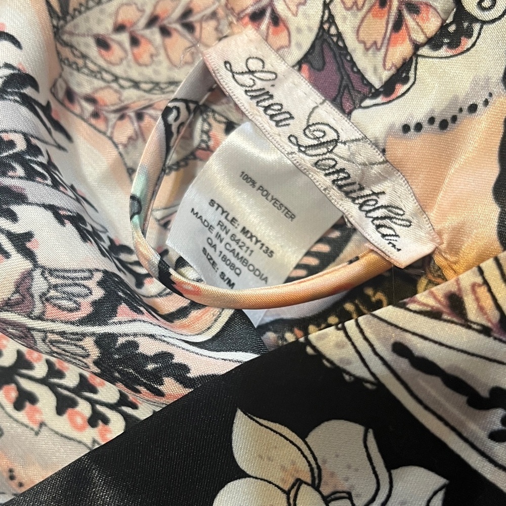 Floral Patterned Full Length Robe - Picture 3 of 4